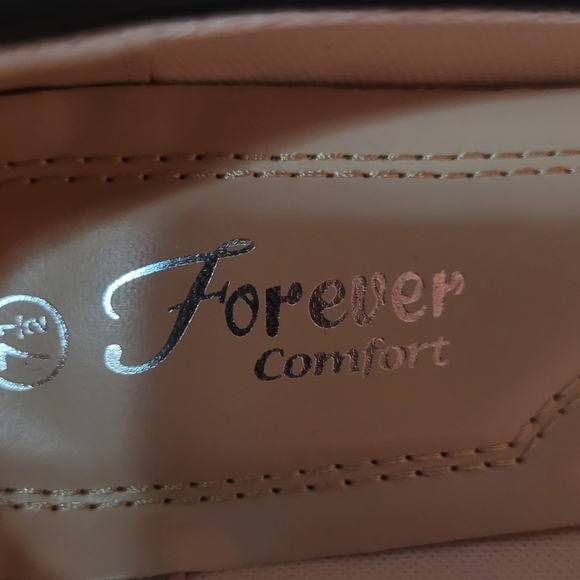 Elegant Black Butterfly Flats - Picture 5 of 6